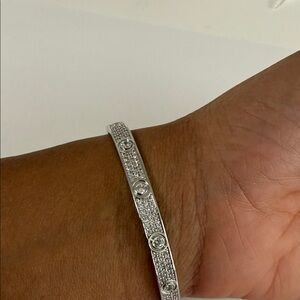 Elegant Silver Bracelet with Crystal Accents
